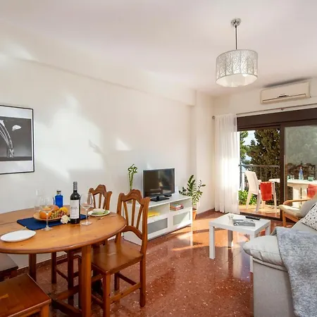 Apartamento Alef Апартаменты *